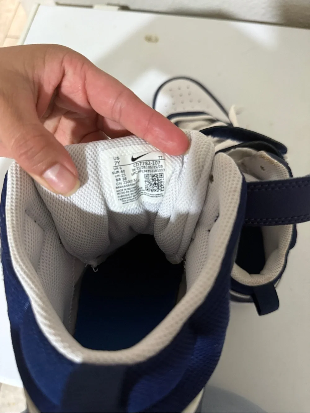 Nike Kids High-Top Sneakers in Navy and White